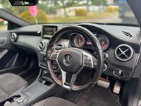 MERCEDES-BENZ GLA CLASS