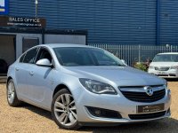 VAUXHALL INSIGNIA